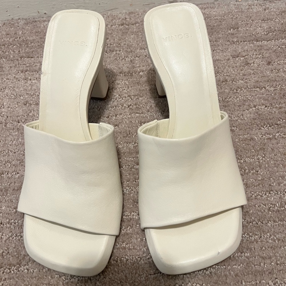 Vince Shoes Size 7